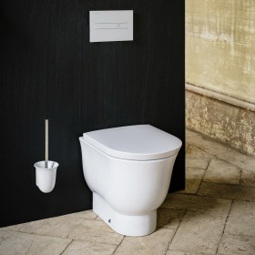 LAUFEN The New Classic WC sur pied sans bride, à chasse d'eau en profondeur