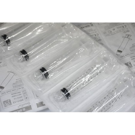 Omnifix Spritze mit Luer-Lock 100 Stück