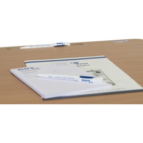 Carrello scrivania Fetra con piano di lavoro e 2 ripiani, superficie di carico 500 x 600 mm