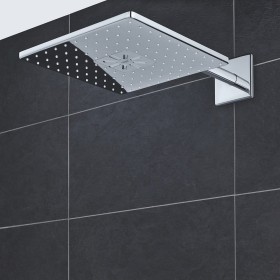 Set doccia a soffione GROHE Rainshower SmartActive 310 Cube con 2 tipi di getto e attacco a parete