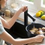 hansgrohe Zesis M33 Einhebel-Küchenarmatur 160, Ausziehbrause, 2 Strahlarten, Schlauchbox (sBox) lite