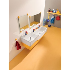 Geberit 3Bambini Spiel- und Waschlandschaft mit 3 Waschplätzen, Version rechts