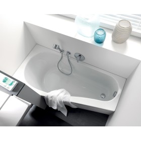 Baignoire d'angle pentagonale Geberit Renova, à gauche