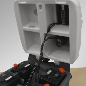 Lavor Akku Aufsitz-Scheuersaugmaschine mit Kehr- und Schrubbsystem COMFORT XS-R1 UP